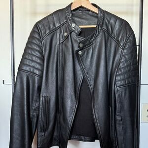 Muubaa Men’s Black Leather Jacket  (Medium, Used)